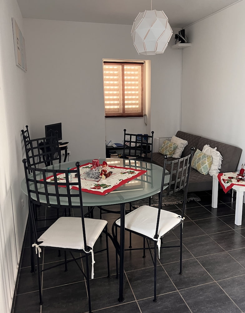 Sleep & Go Faro Airport Guest House Sleep & Go Faro Airport Guest House