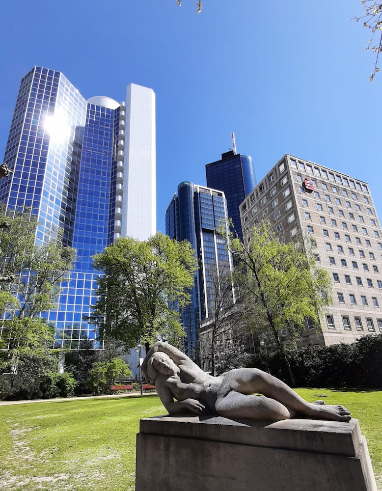 Westend, Frankfurt Westend, Frankfurt