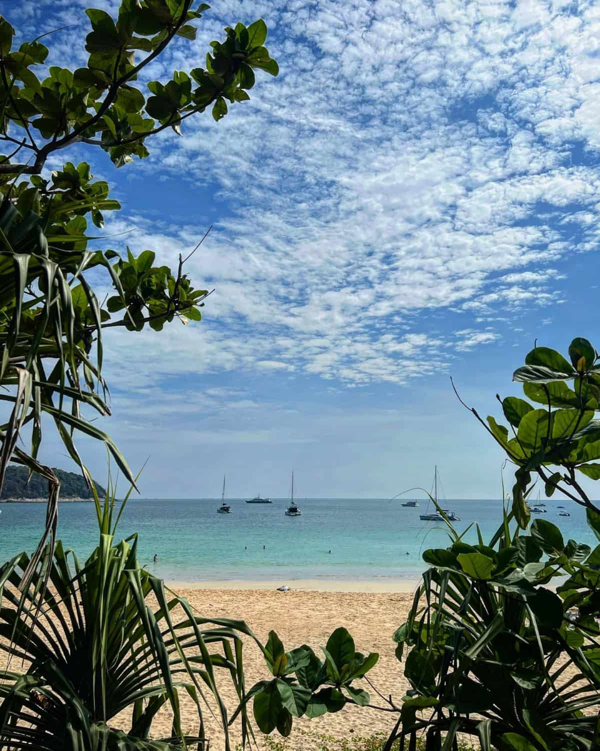 Nai Harn Beach, Phuket Nai Harn Beach, Phuket