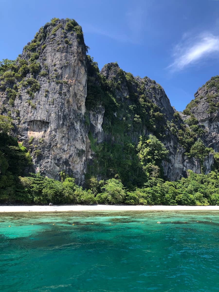 Laem Tong, Phi Phi Laem Tong, Phi Phi