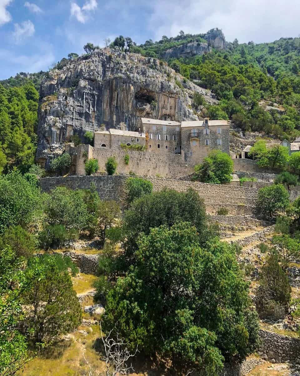 Bol, Blaca Hermitage Bol, Blaca Hermitage