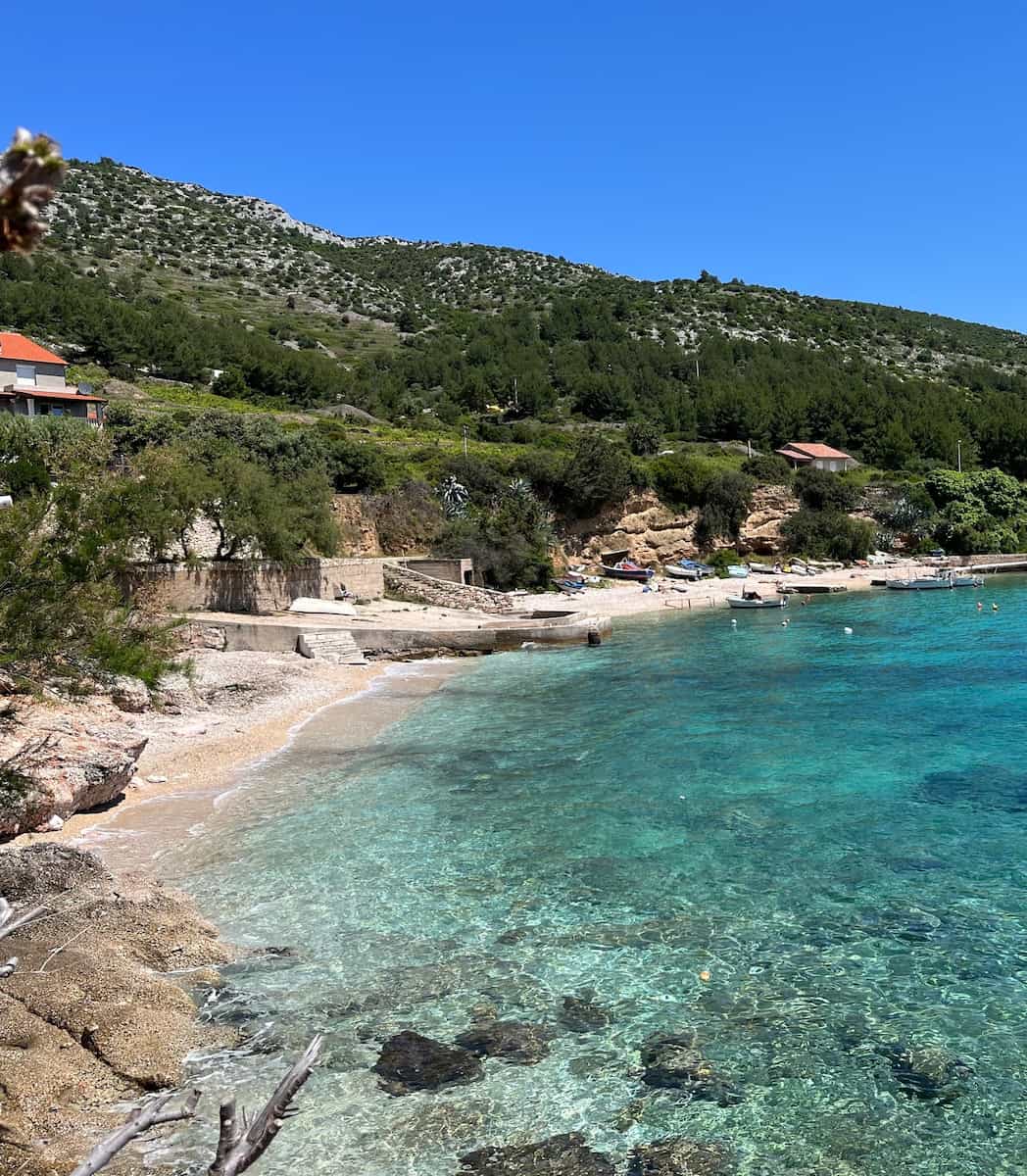 Hvar, Zavala Hvar, Zavala