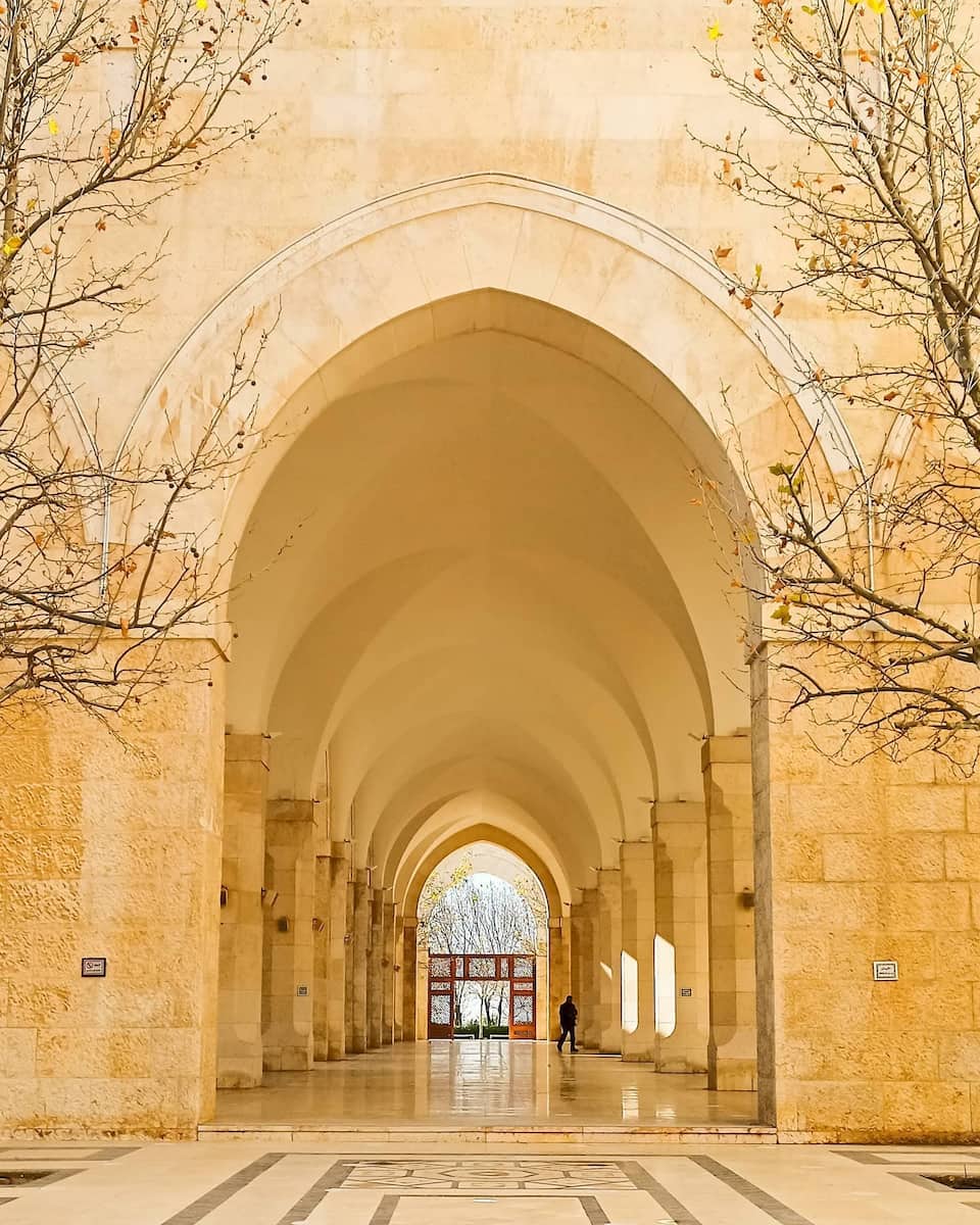 King Hussein Mosque, Amman King Hussein Mosque, Amman