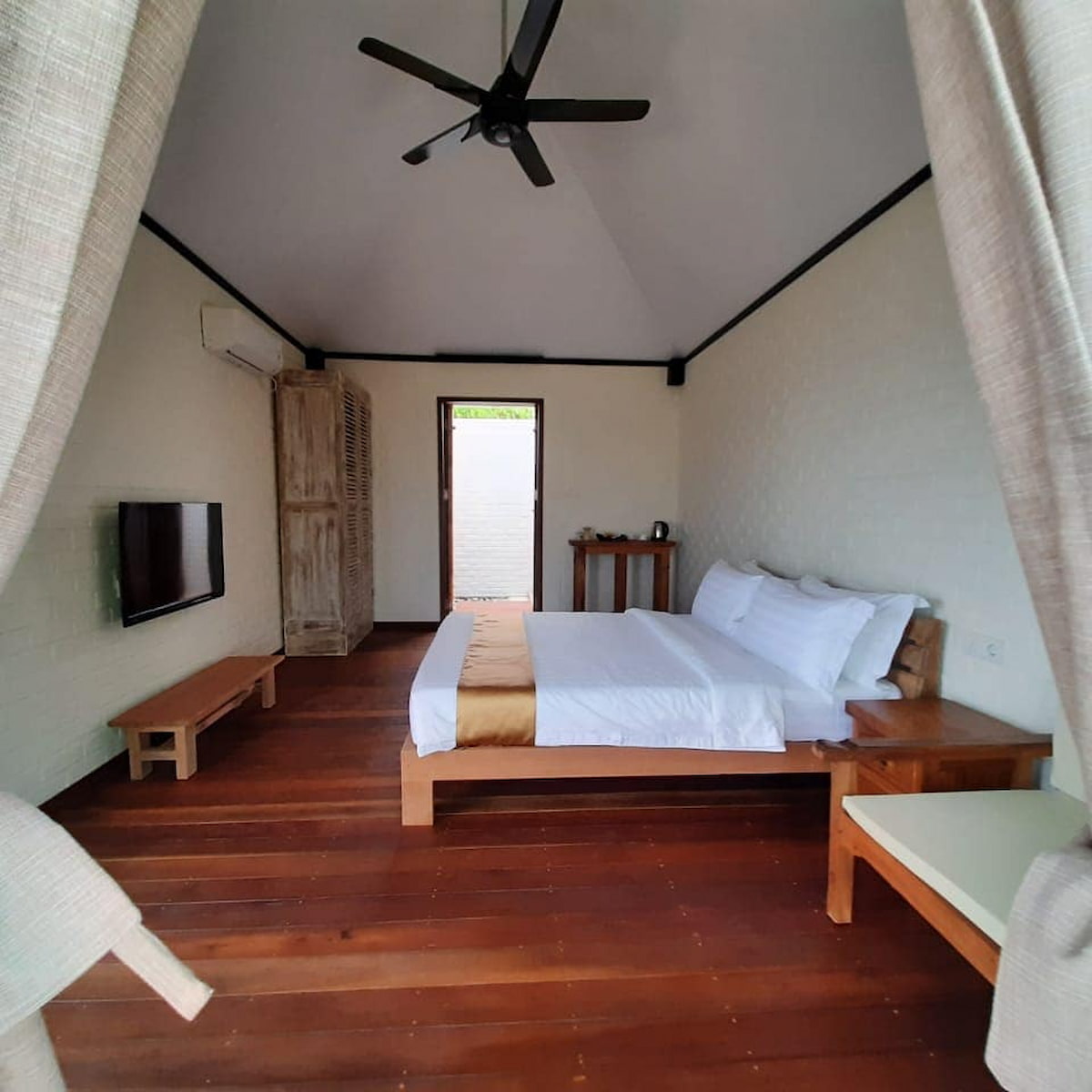 The Kelong Trikora Resort The Kelong Trikora Resort