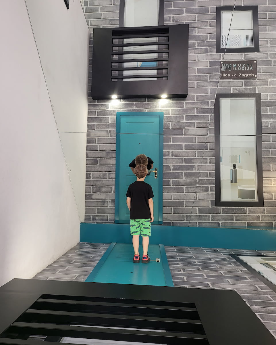 Zagabria, Museo delle Illusioni Zagabria, Museo delle Illusioni