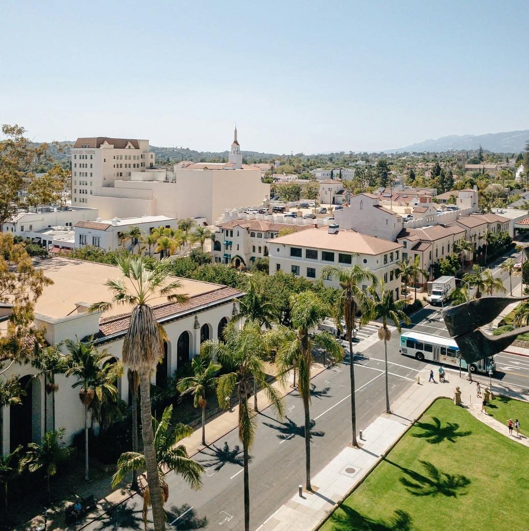 Downtown Santa Barbara(2) Downtown Santa Barbara