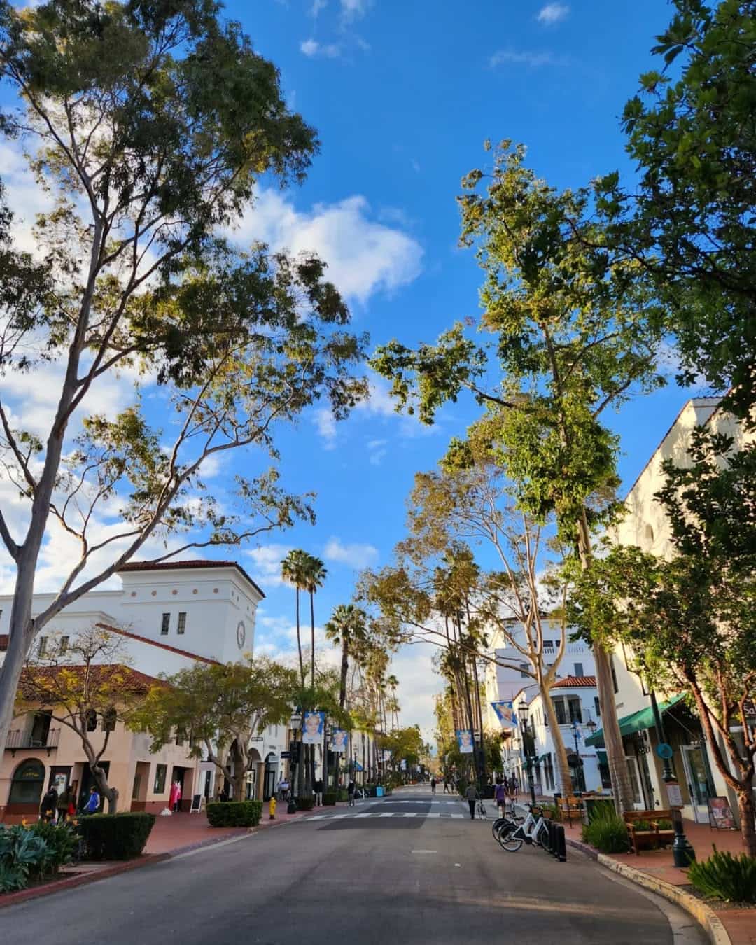 Downtown Santa Barbara Downtown Santa Barbara