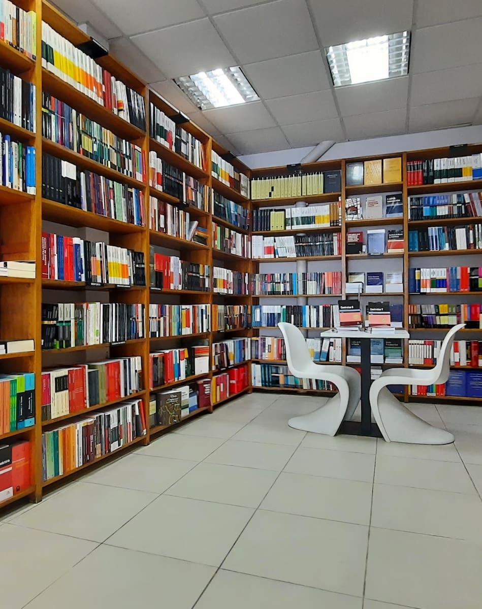 Livraria Almedina, Alta Livraria Almedina, Alta