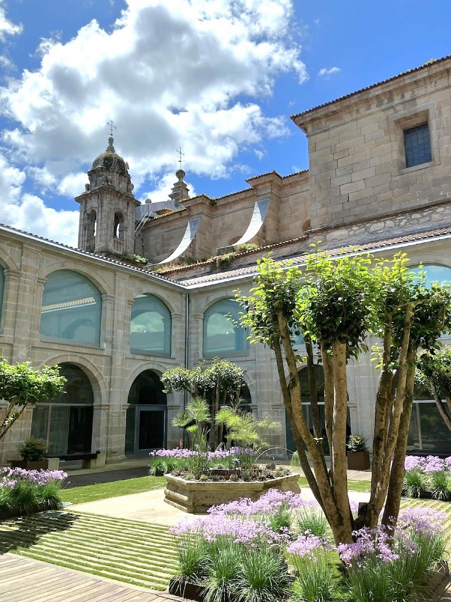 Museo de Pontevedra - Edificio Castelao, Galicia Museo de Pontevedra - Edificio Castelao, Galicia