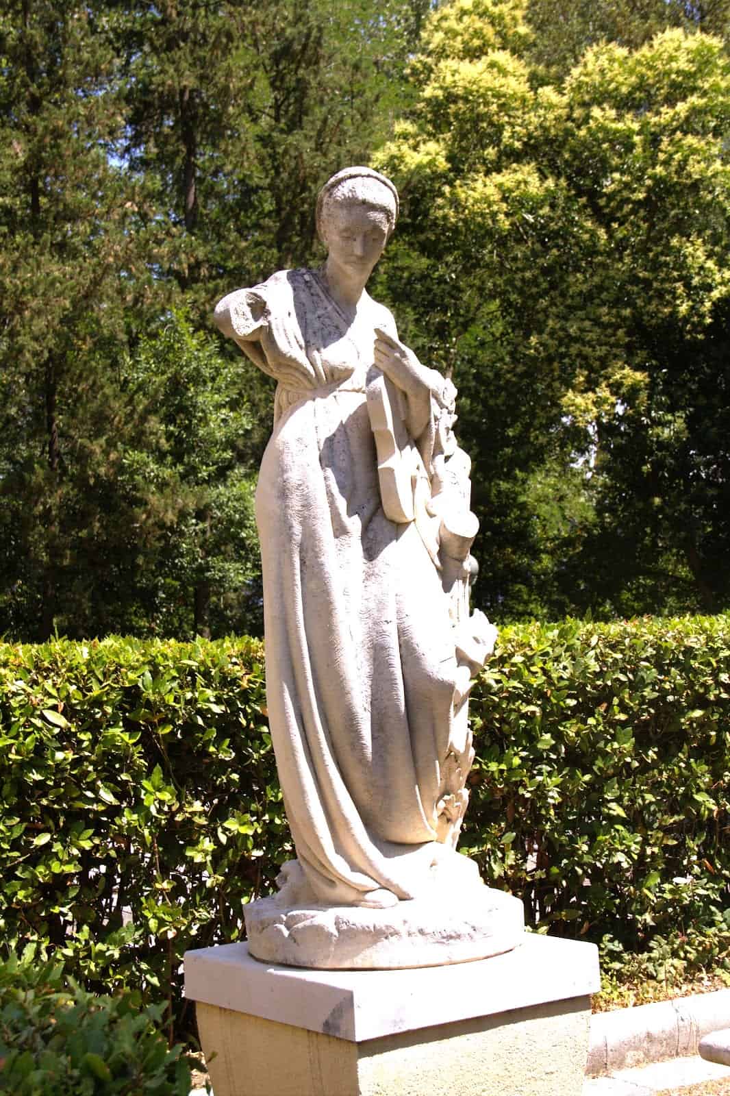 Near Tirana Lake, Tirana Near Tirana Lake, Tirana