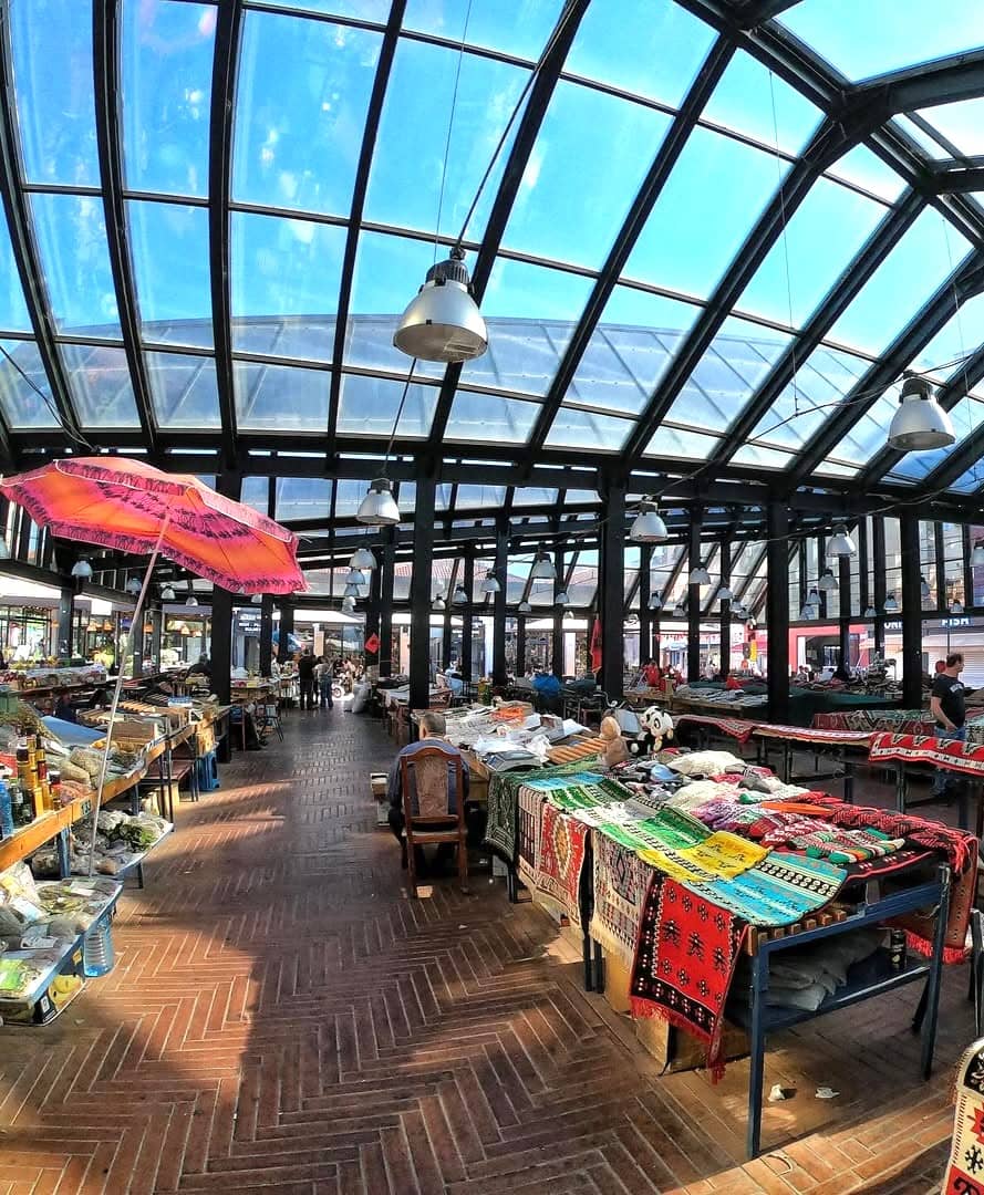 Pazari i Ri, Tirana Pazari i Ri, Tirana