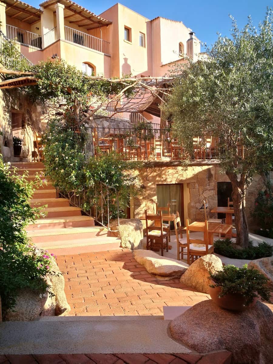 San Pantaleo, Costa Smeralda San Pantaleo, Costa Smeralda